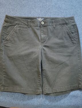 American Eagle Outfitters Olive Green Women’s Bermuda Shorts